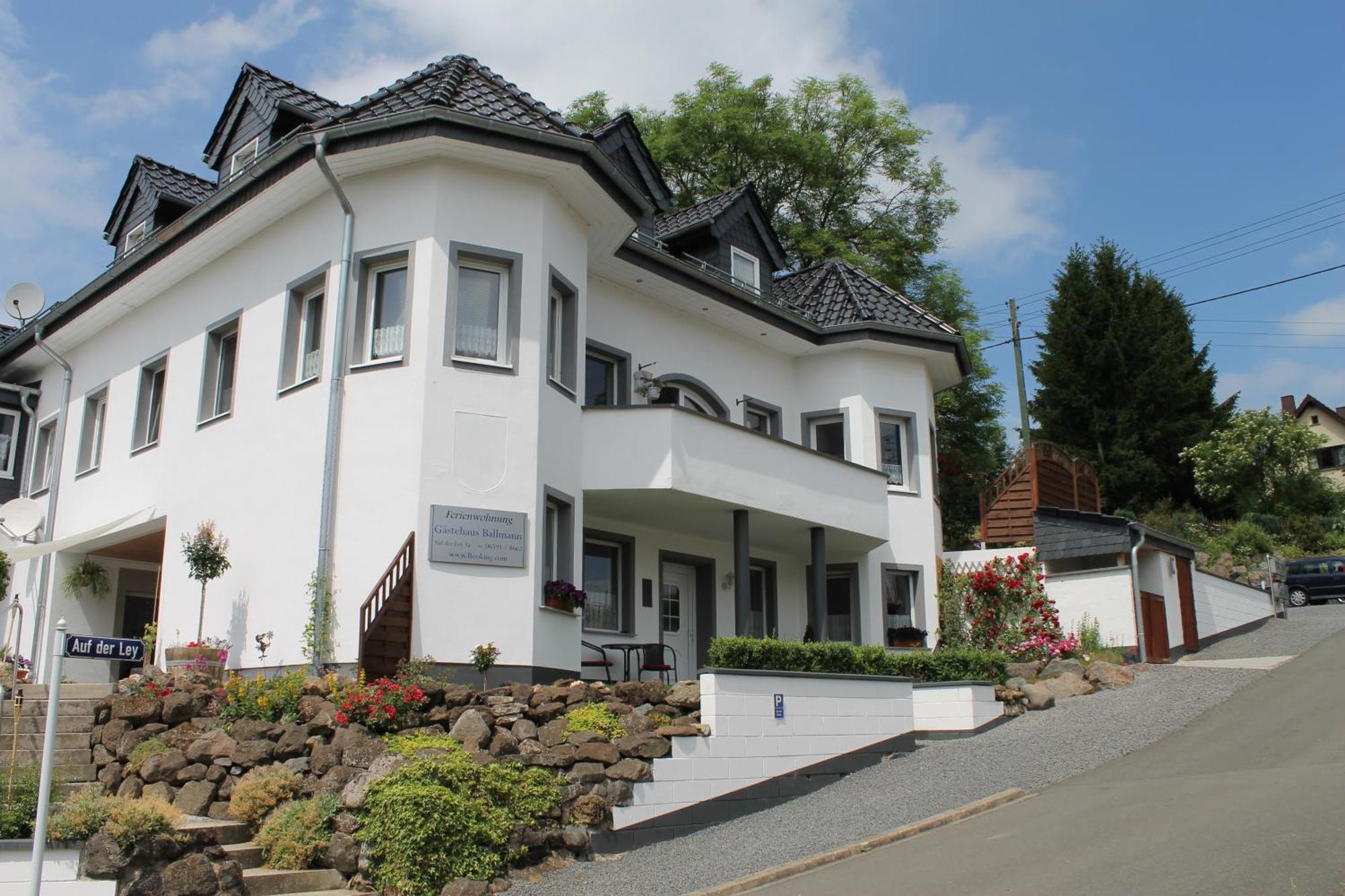 Gaestehaus Ballmann Rockeskyll Exterior foto